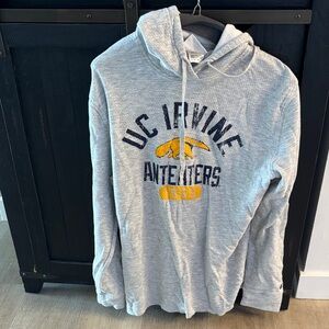 UC Irvine Anteaters Champion Gray Women’s Sweatshirt- size XL